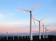 ＩＺＺＥ社は風力発電事業をサポート